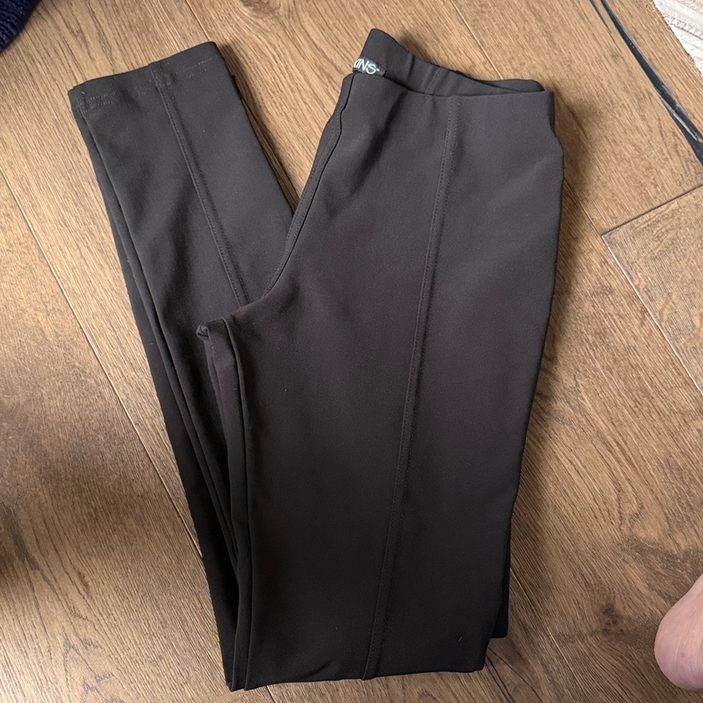 SnoSkins black leggings - size small